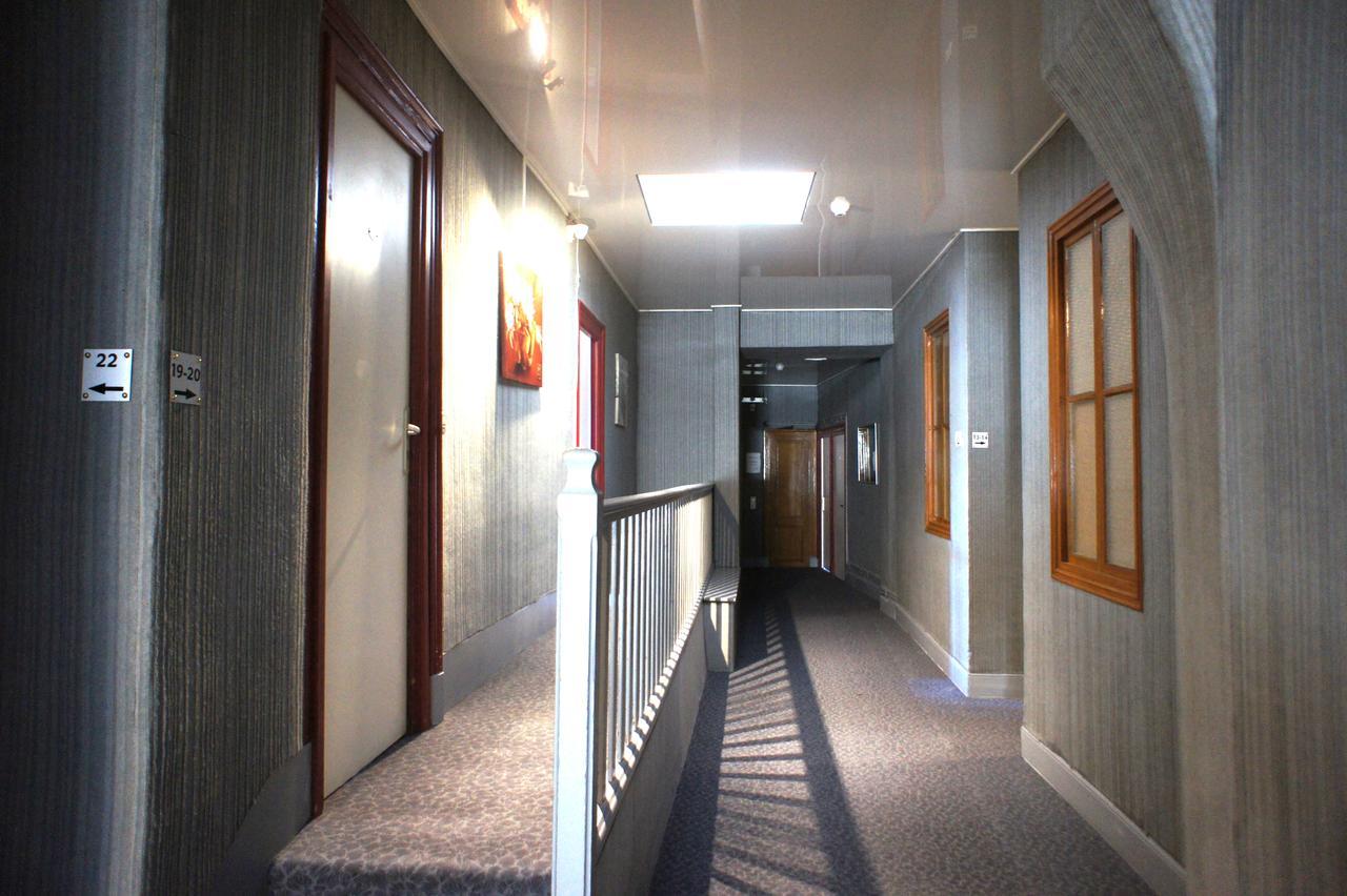 Hotel Des Alpes Die Luaran gambar