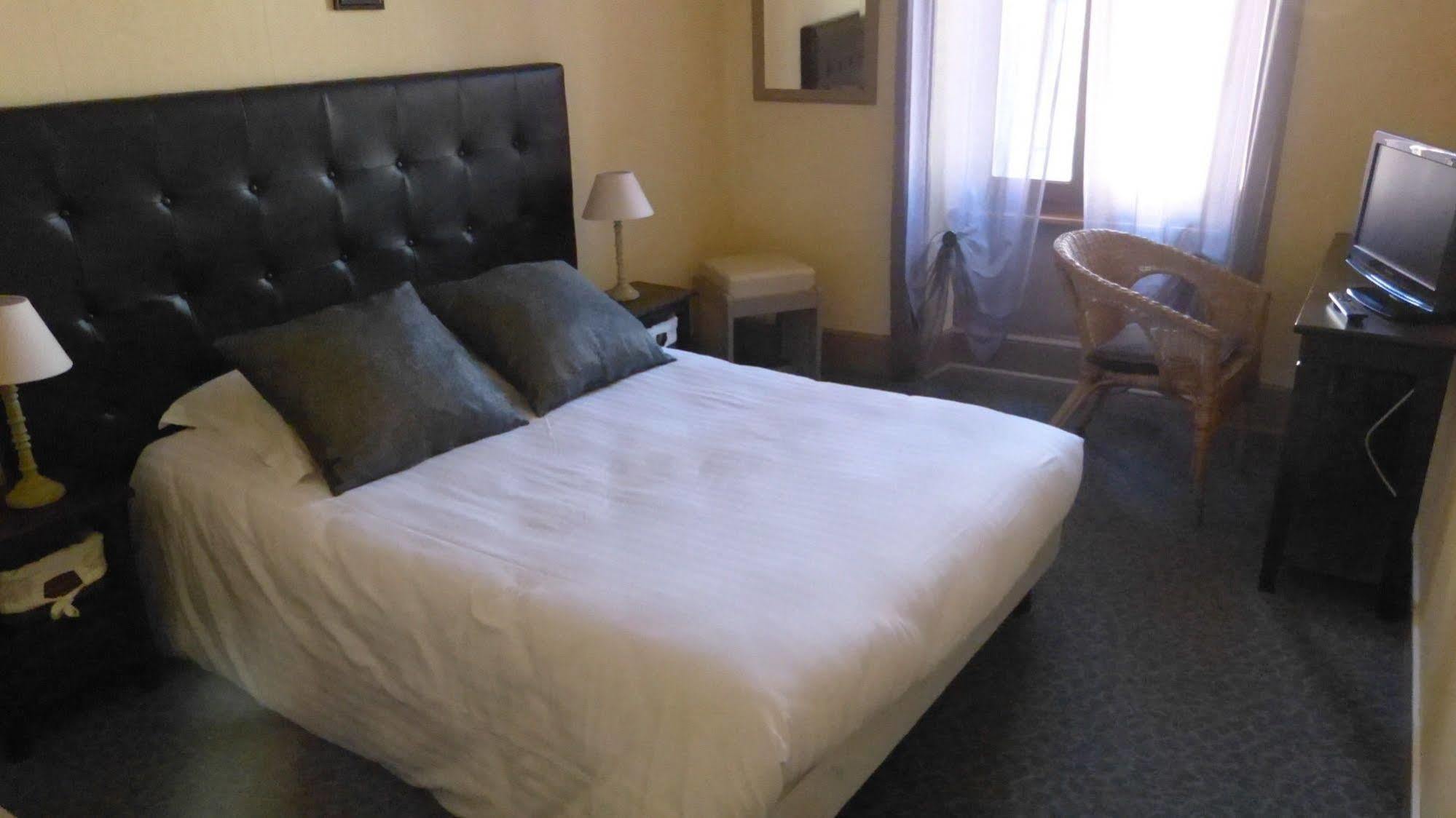 Hotel Des Alpes Die Luaran gambar